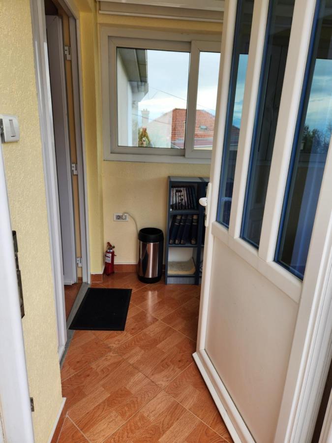 Apartment Dukic بار المظهر الخارجي الصورة